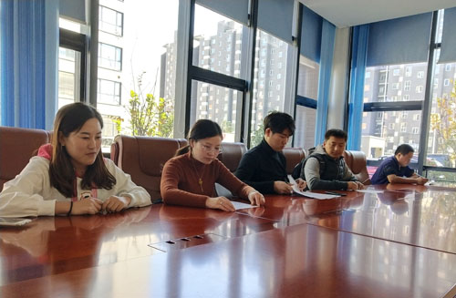 路鵬達團總支青年大學習