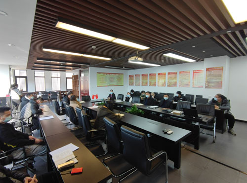 路鵬達公司組織開展疫情防控教育宣貫會