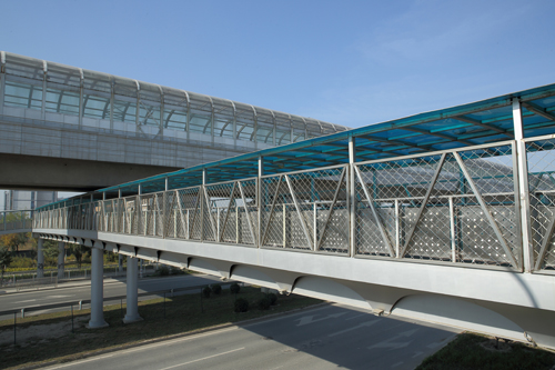 沙河高教園區(qū)跨南豐路人行過(guò)街天橋